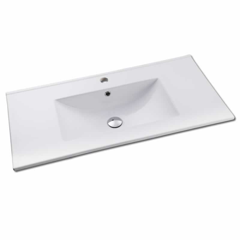 CS3618_White_01