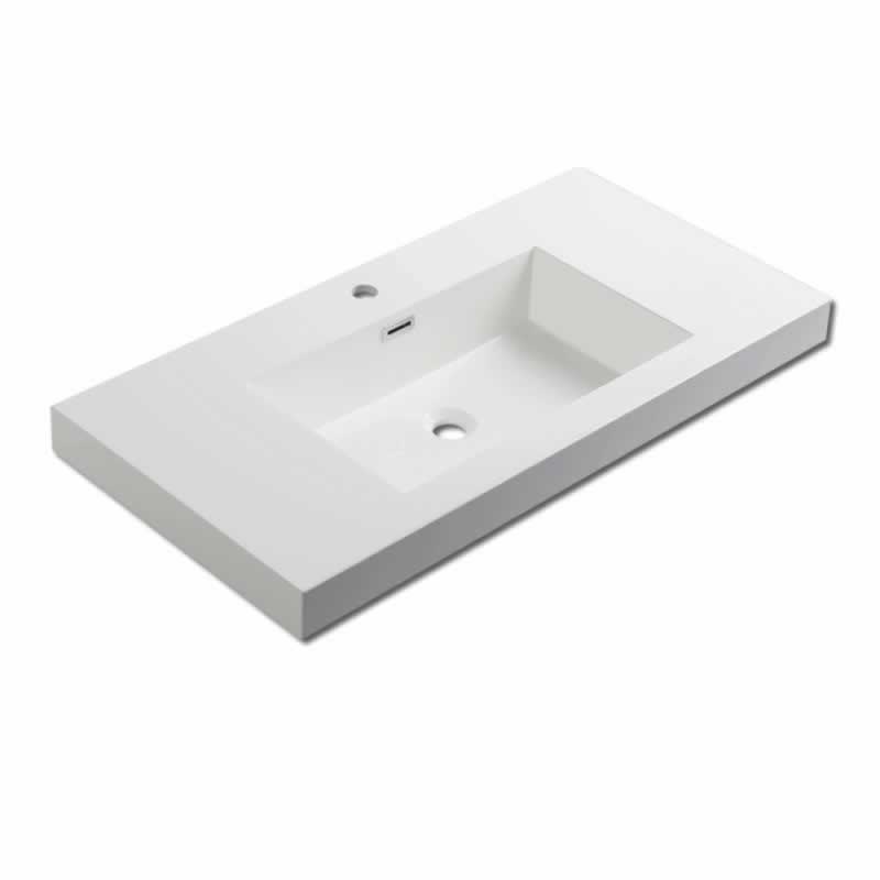 RS3622_White_01